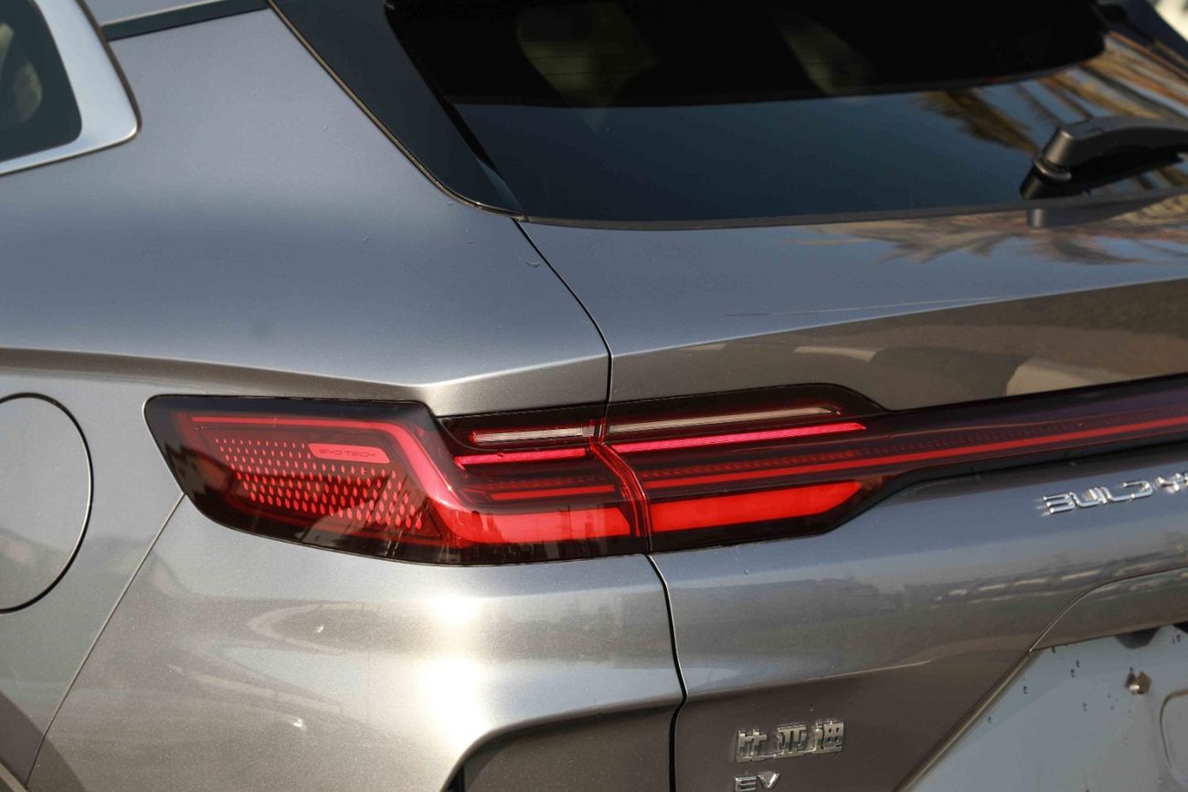 بي واي دي سونغ بلس 2024 BYD Song Plus Honor Flagship Plus - رمادي من الداخل أزرق ورمادي | تصدير فقط