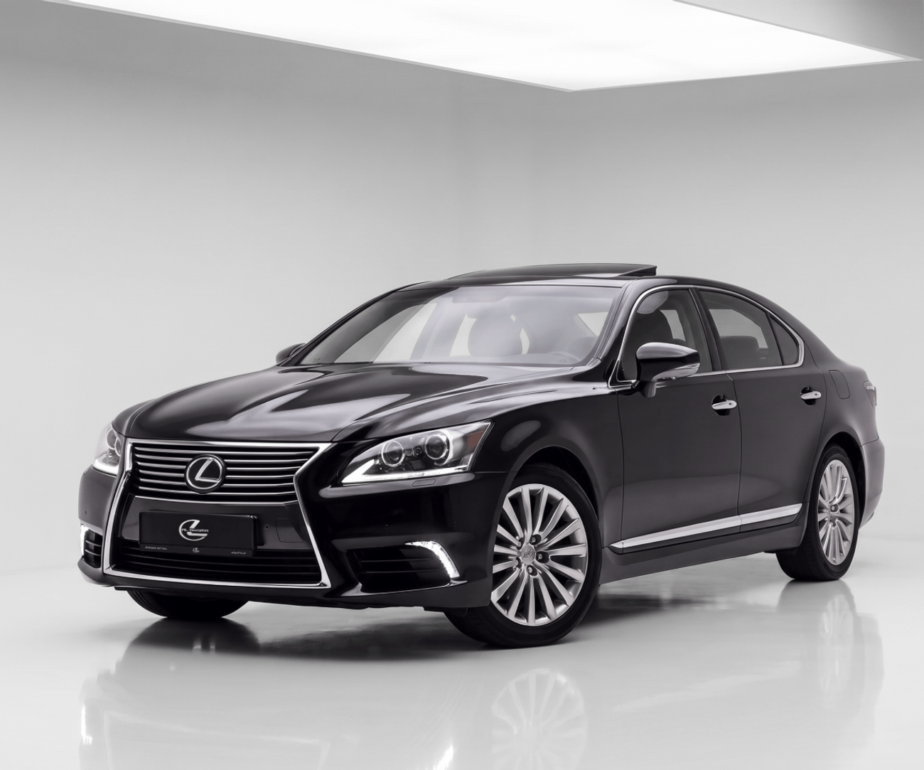 Lexus LS460 PREMIER LWB 4.6