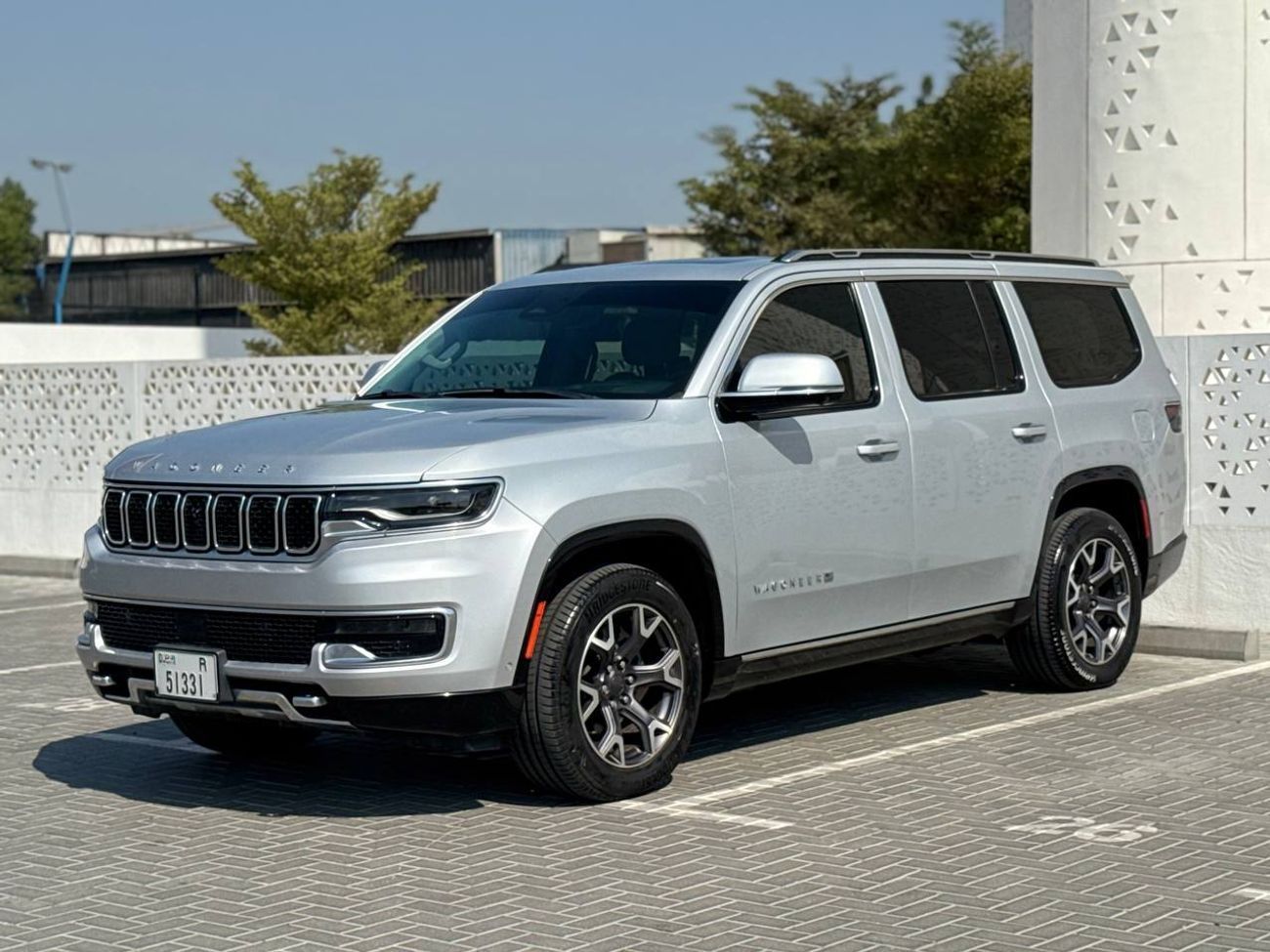 Jeep Grand Wagoneer Series III V8