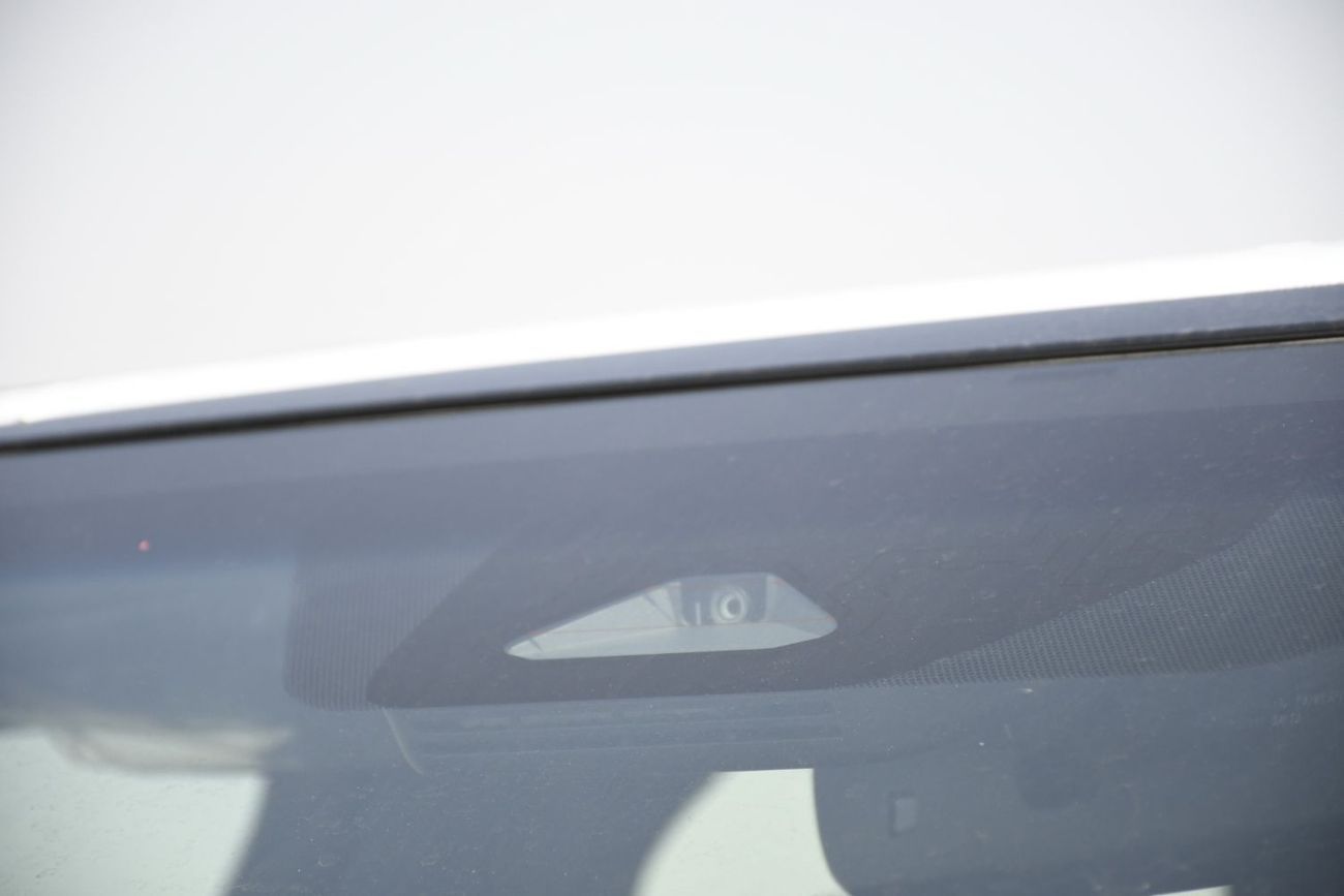 تويوتا لاند كروزر GXR 4.0L With RADER ! GCC ! Ready Stock