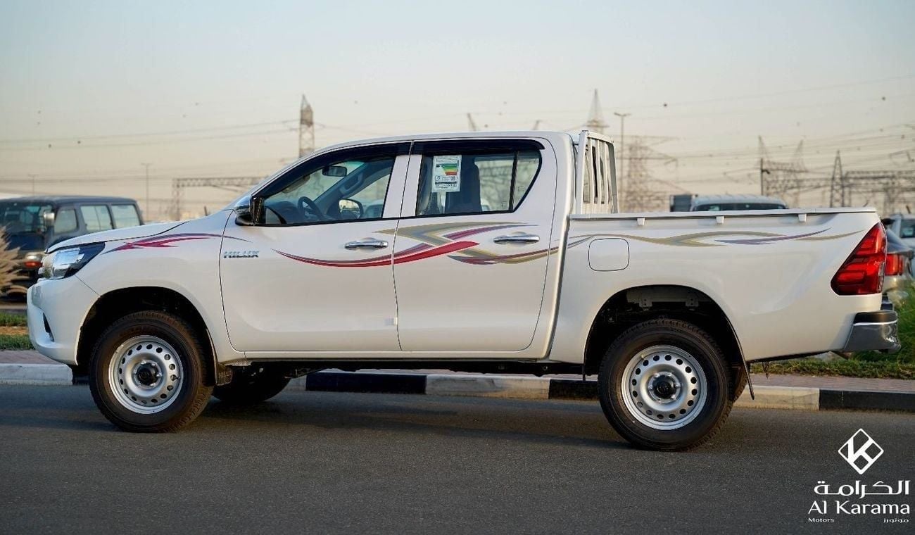 تويوتا هيلوكس 2.4L | Manual Drive | GCC | 4x4 | 6 Seater