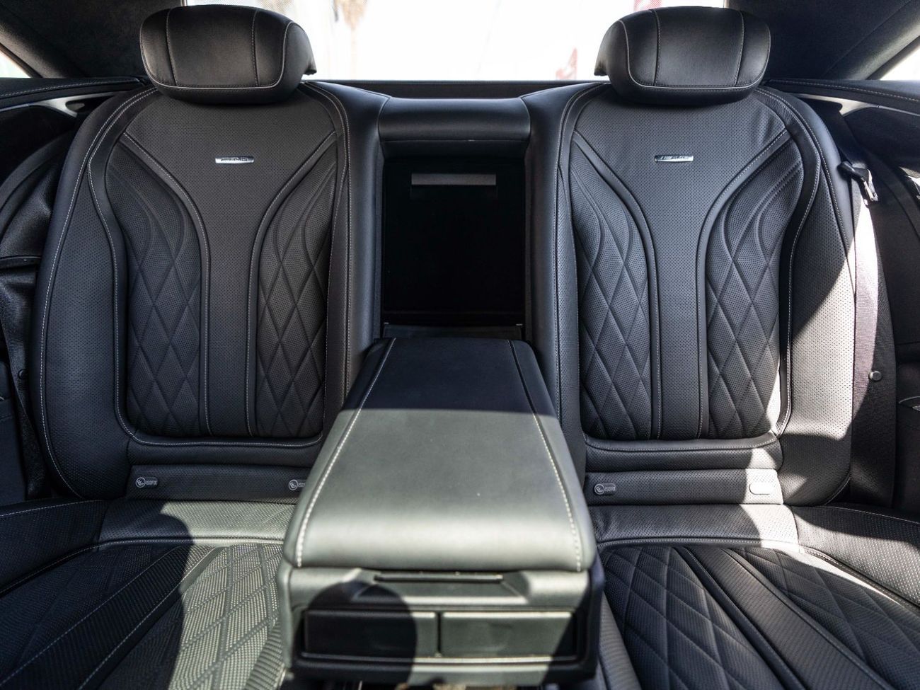 Mercedes-Benz S 63 AMG Std 5.5L