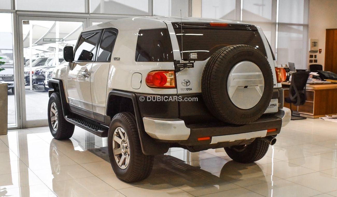 تويوتا إف جي كروزر VXR