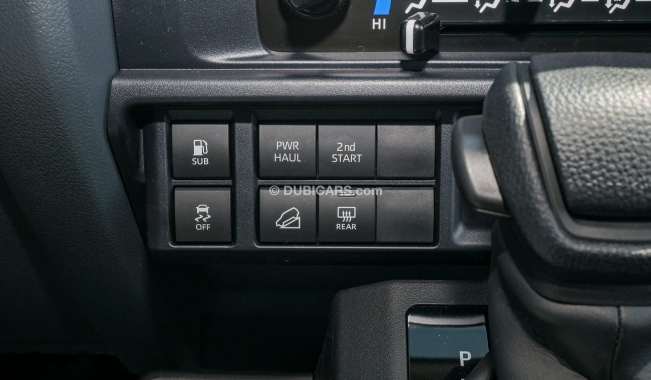 Toyota Land Cruiser 70 4.0L V6  A/T