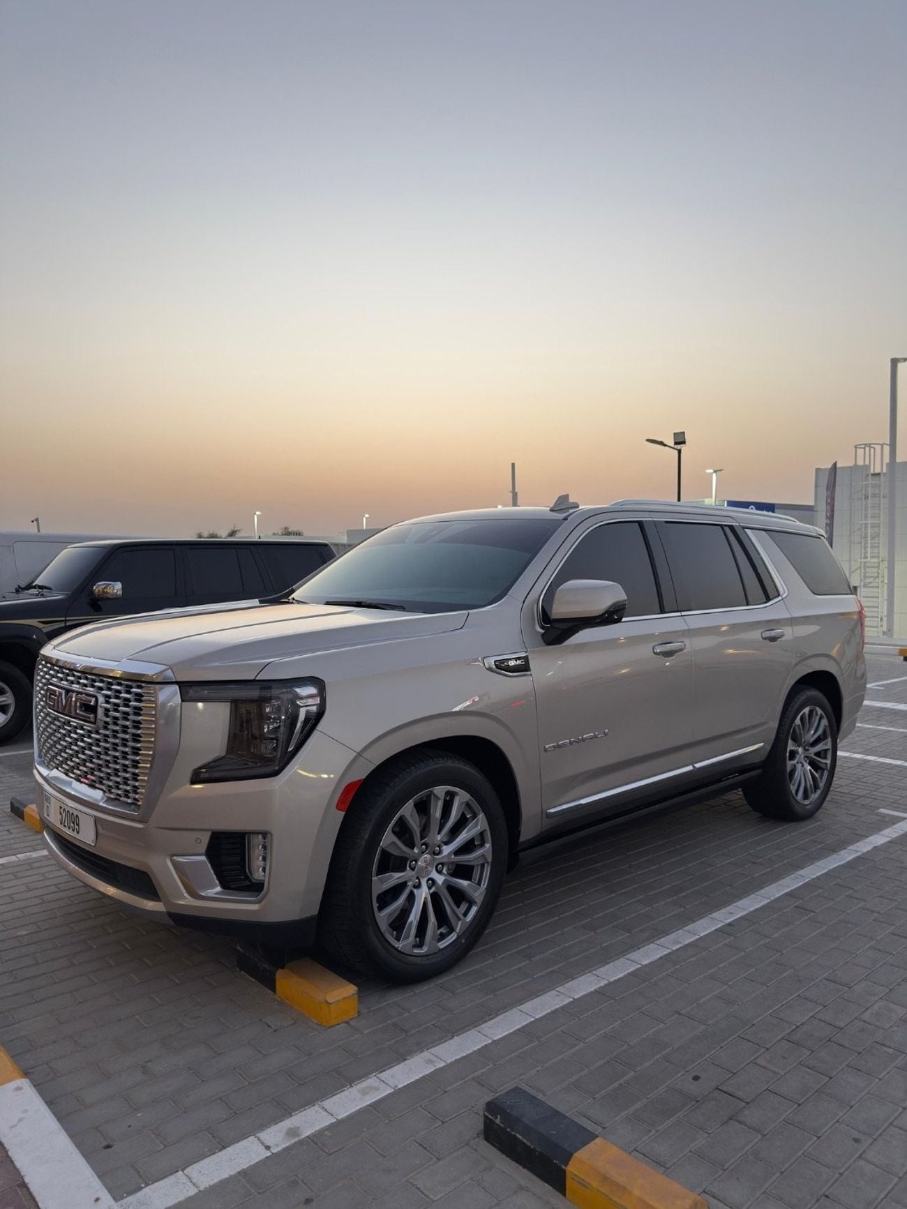 GMC Yukon DENALI