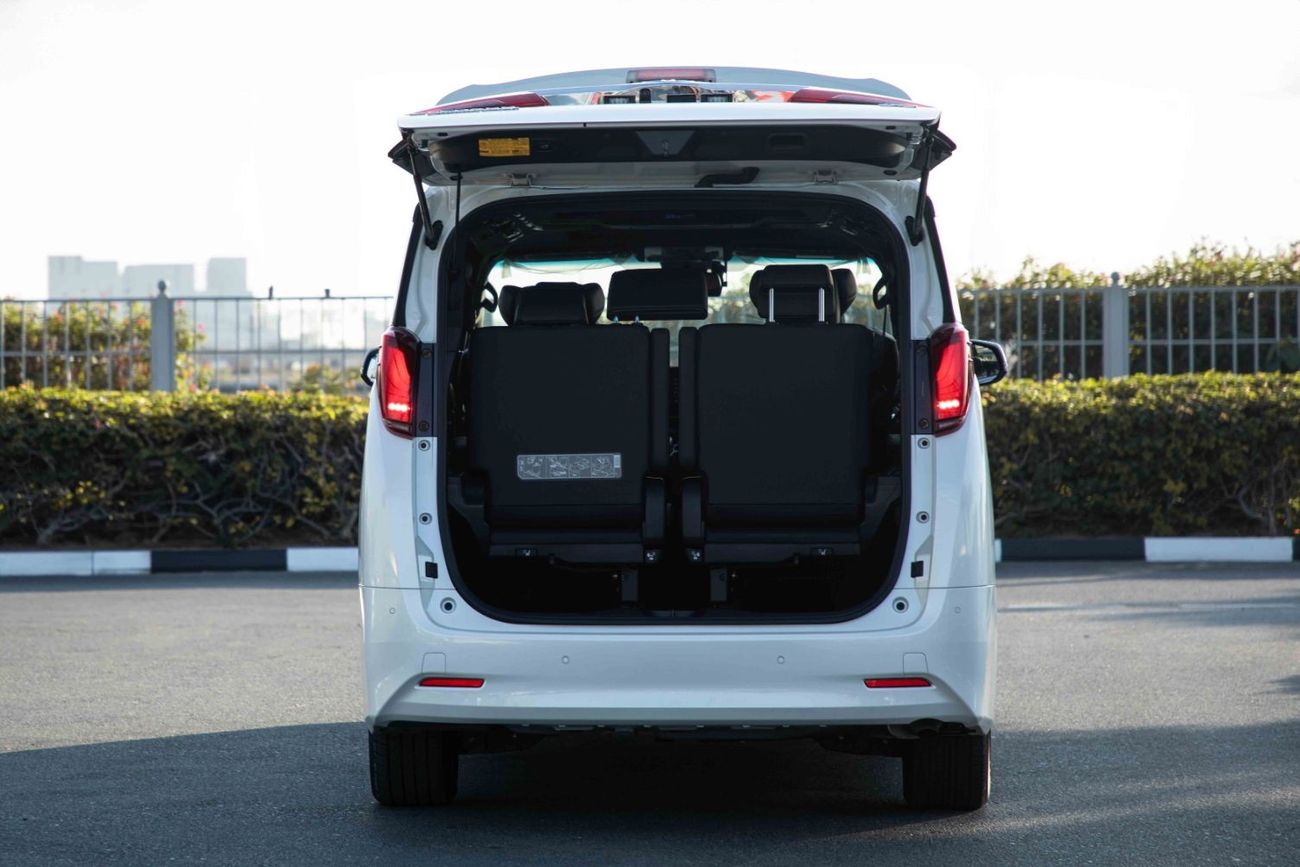 Toyota Alphard 2020 Toyota Alphard 3.5 Executive Lounge - White Inside Black