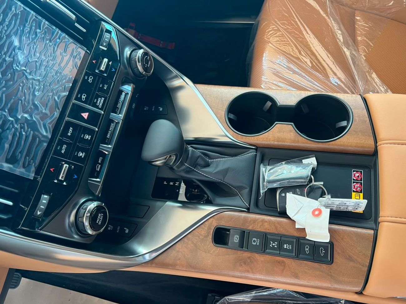 Lexus LX600 SIGNATURE