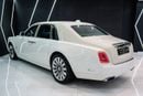 Rolls-Royce Phantom Std 6.8L 2018 Rolls Royce Phantom, Two-Tone Exterior, Rear Entertainment, Bespoke Audio, GCC Specs!!