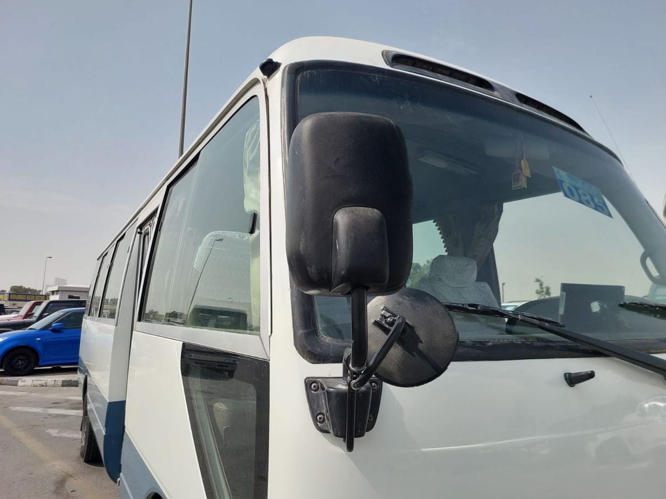 Toyota Coaster (RAMADAN OFFER) TOYOTA COASTER BUS RHD 1997 MODEL 4.1 L DIESEL MANUAL(PM00128)