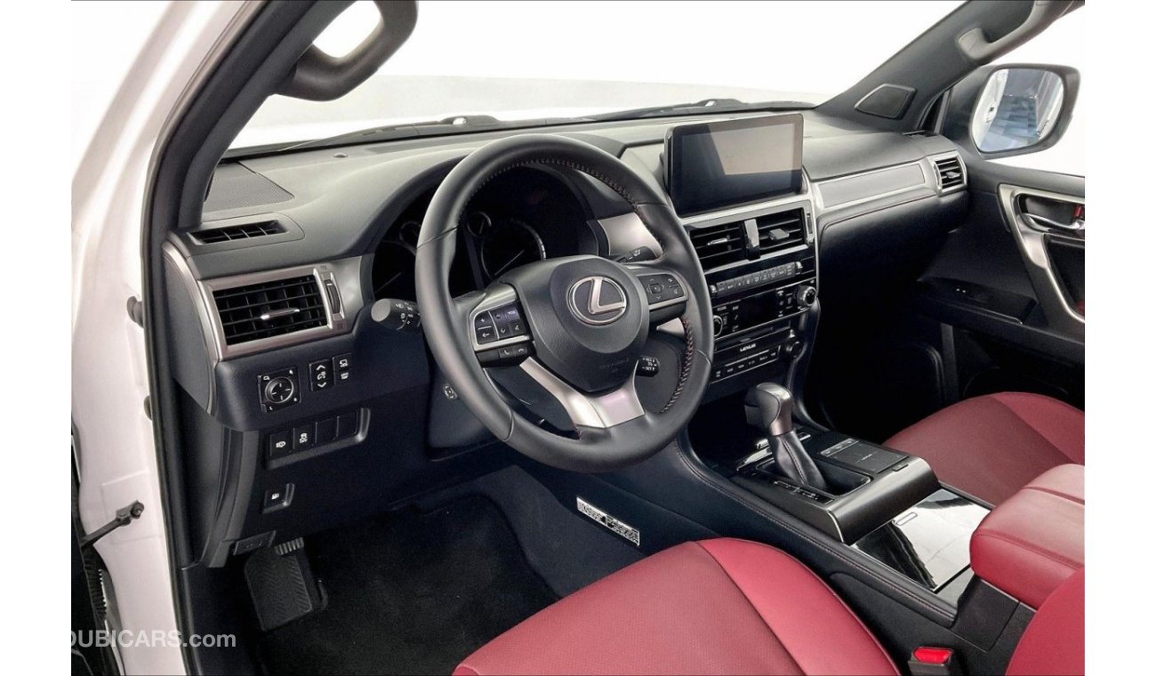 لكزس GX 460 Premier | عرض العيد الحصري | خالية من أضرار الفيضانات