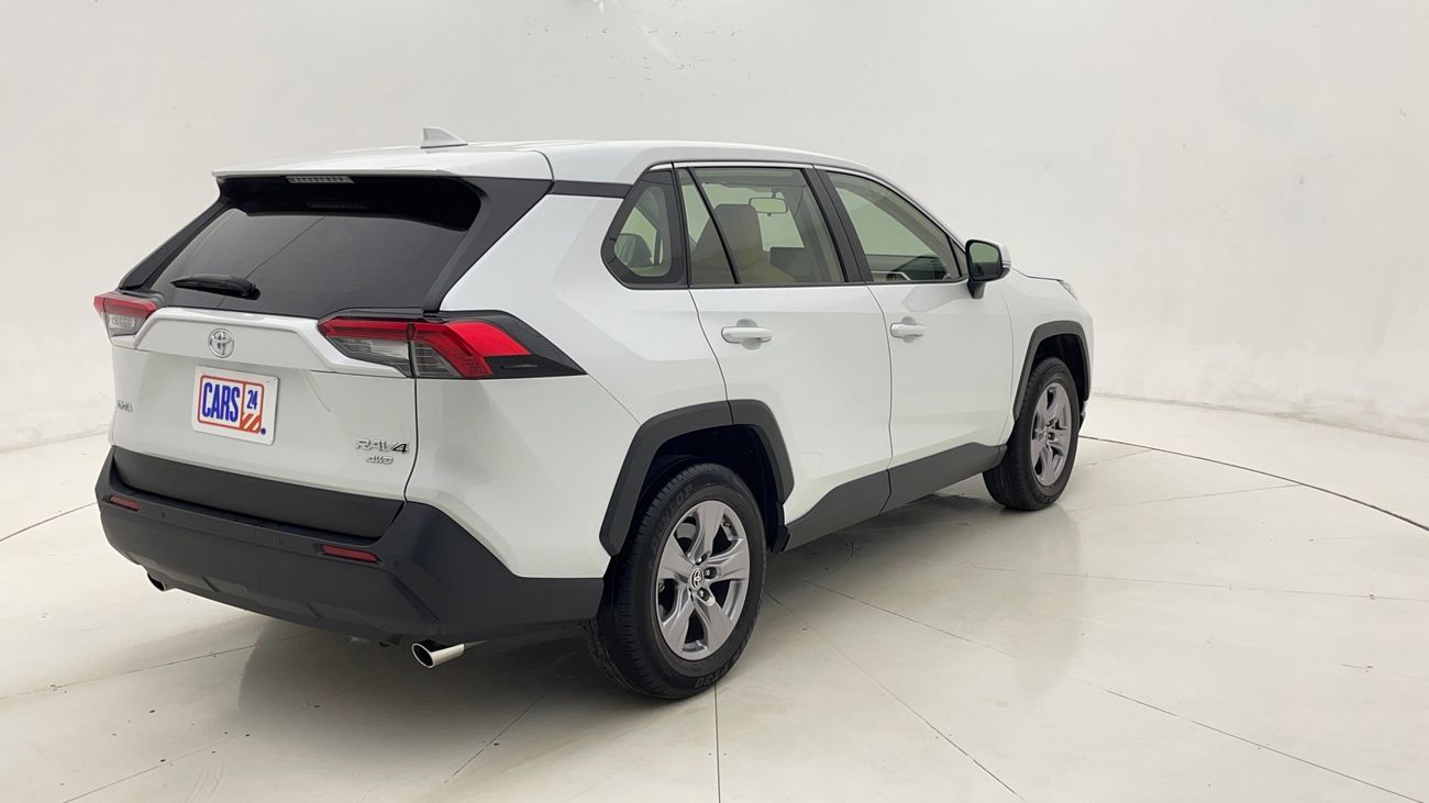 تويوتا راف ٤ EXR 2.5 | بدون دفعة مقدمة | اختبار القيادة في المنزل