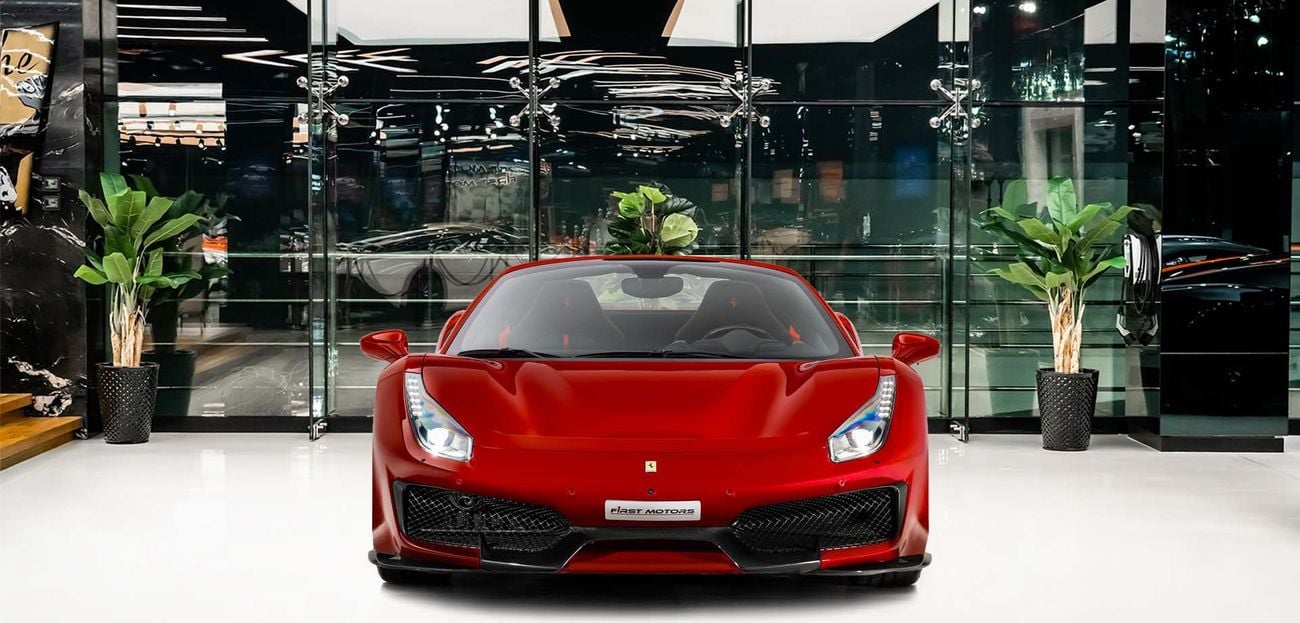 فيراري 488 بيستا سبايدر 3.9L V8 Twin-Turbocharged Engine