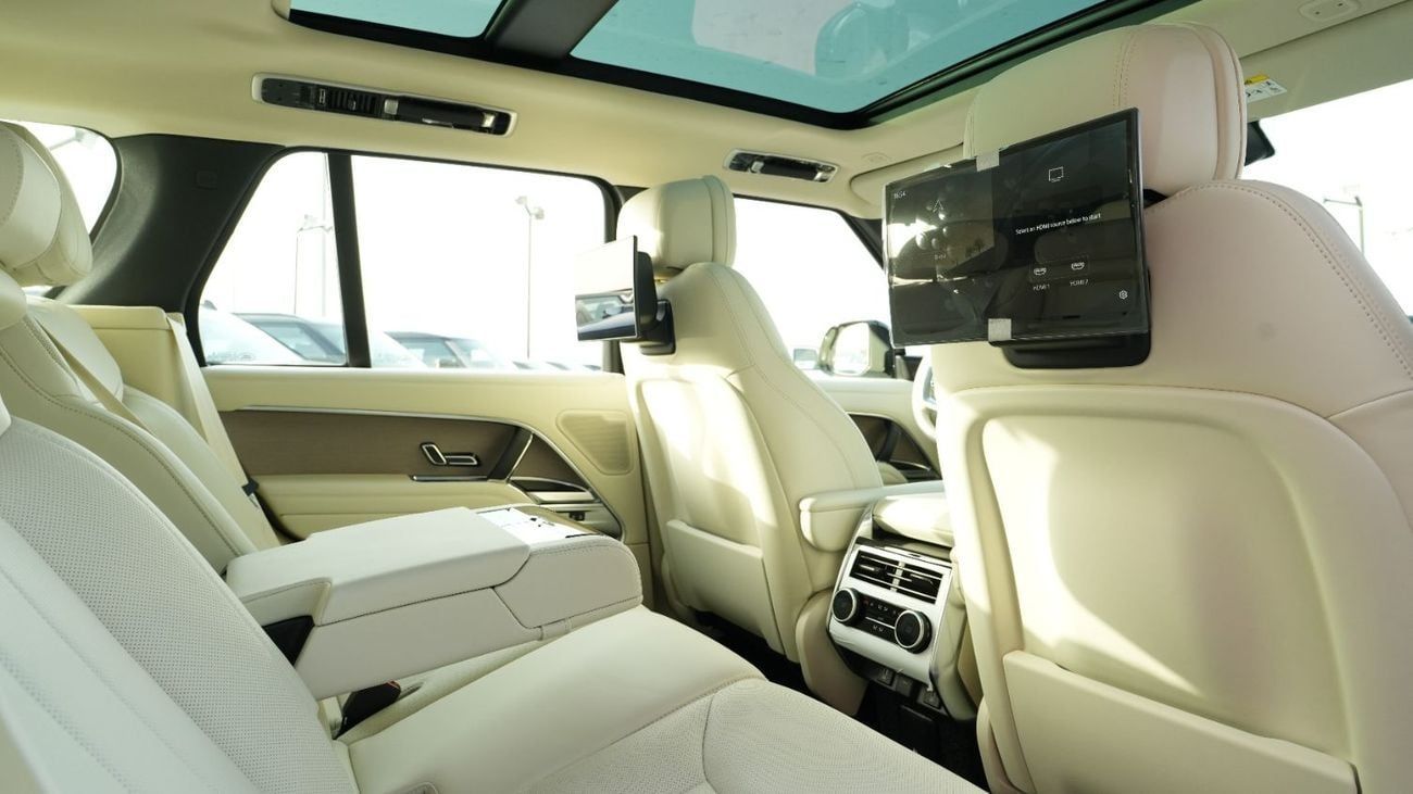 لاند روفر رينج روفر HSE P400 3.0L V6 Belgravia Green 2026 MY Export Only
