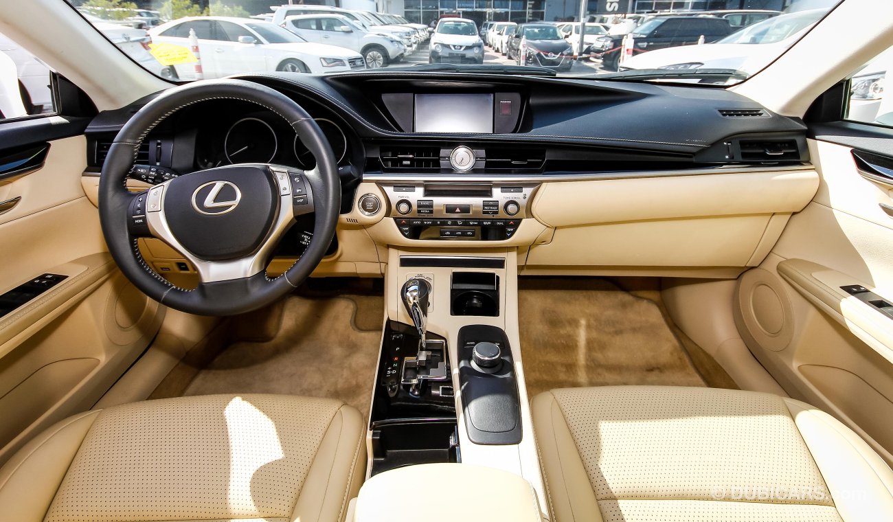 Lexus ES350