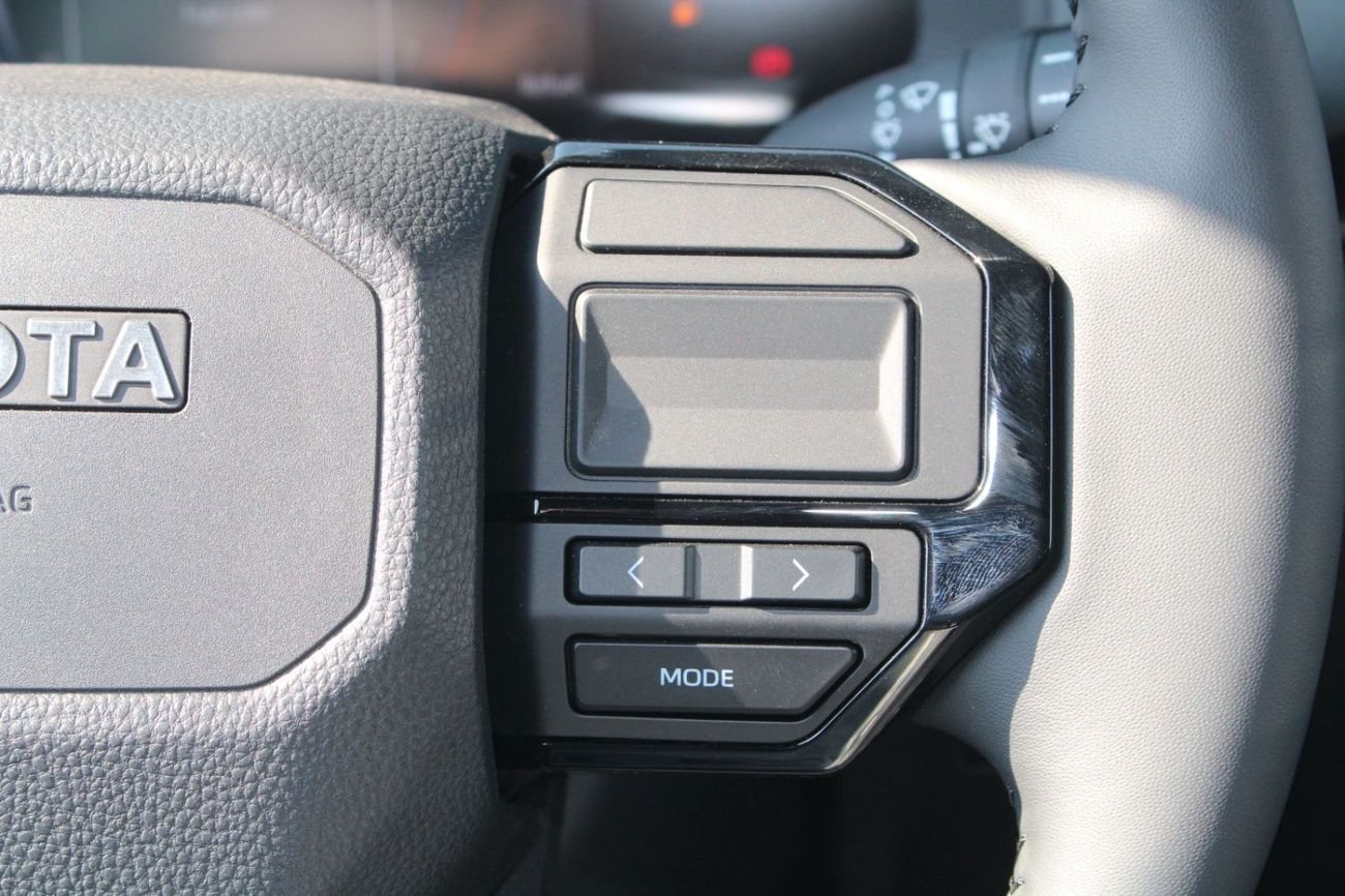 تويوتا برادو TOYOTA PRADO 2.7L PETROL 4WD LIMITED AUTO