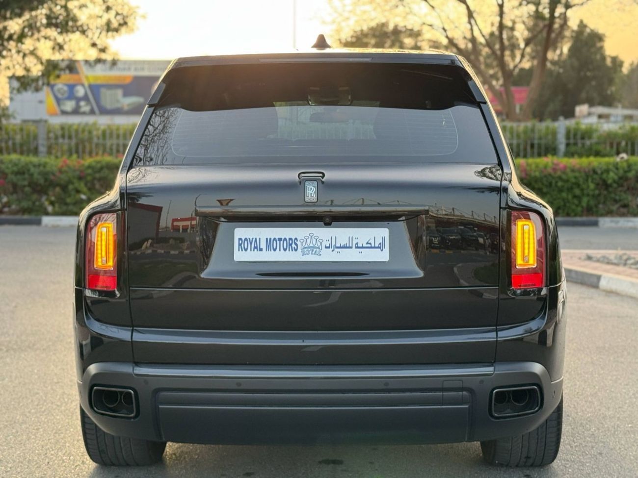 رولز رويس كولينان BLACK BADGE GCC SPEC NEAT AND CLEAN