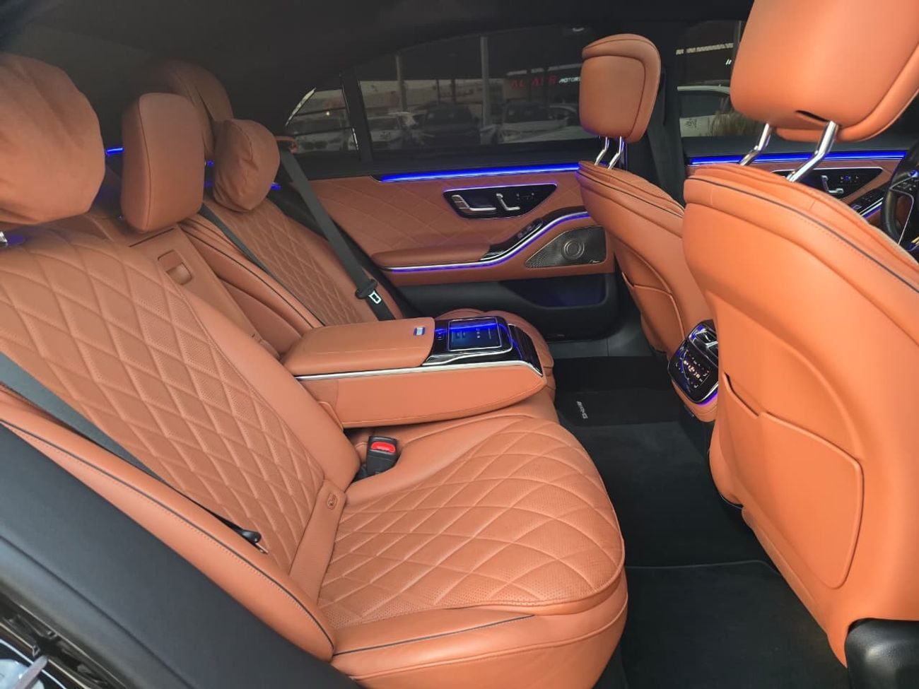 مرسيدس بنز S 500 4MATIC L