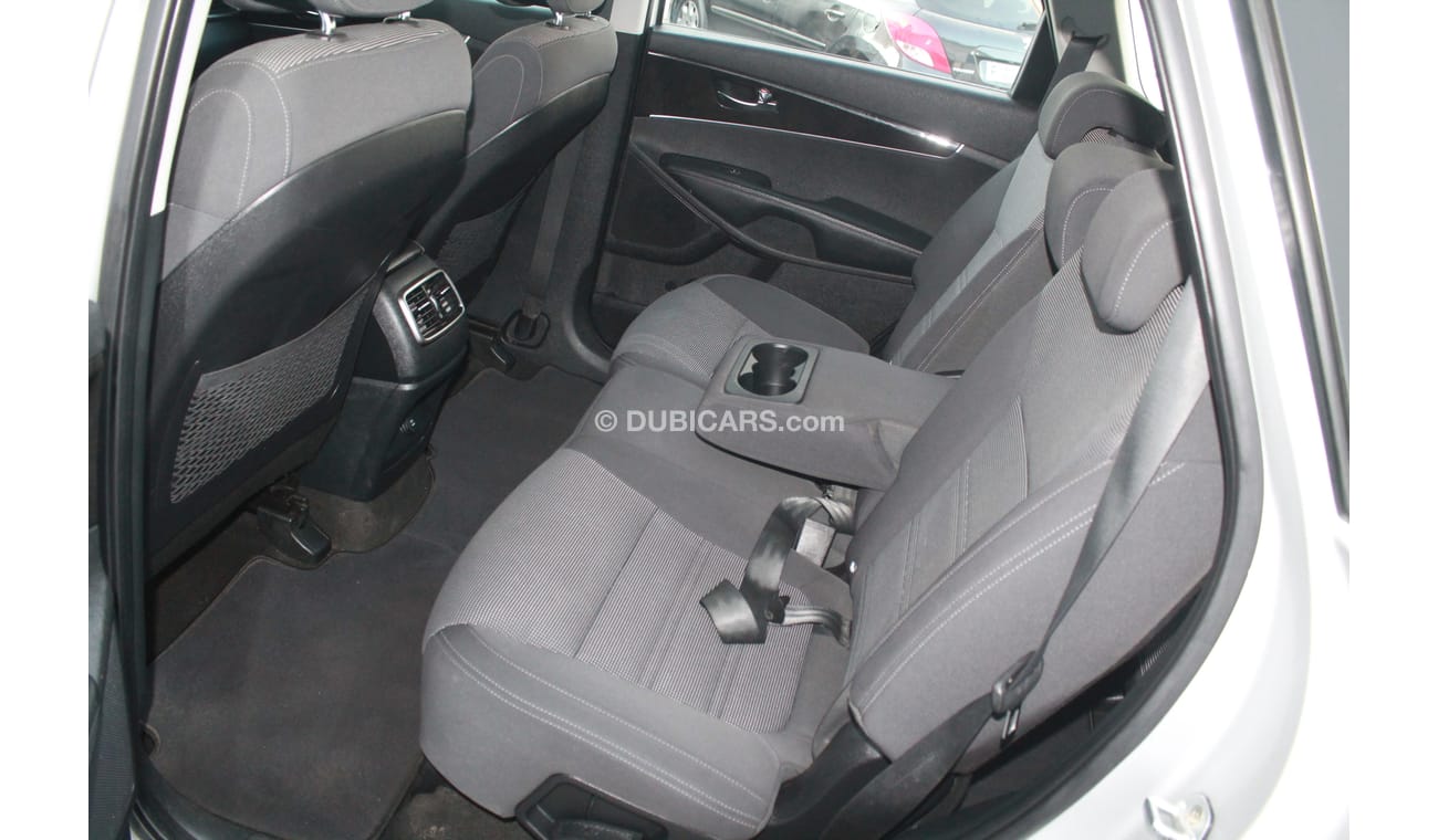 Kia Sorento 3.3L V6 4WD 2016 MODEL WITH NAVIGATION CRUISE CONTROL BLUETOOTH