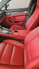 Porsche Panamera Turbo S Executive 4.8L