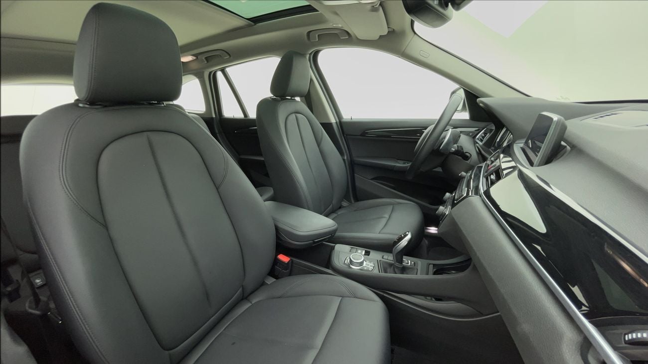 بي أم دبليو X1 SDRIVE 20I EXCLUSIVE 2 | بدون دفعة مقدمة | اختبار القيادة في المنزل