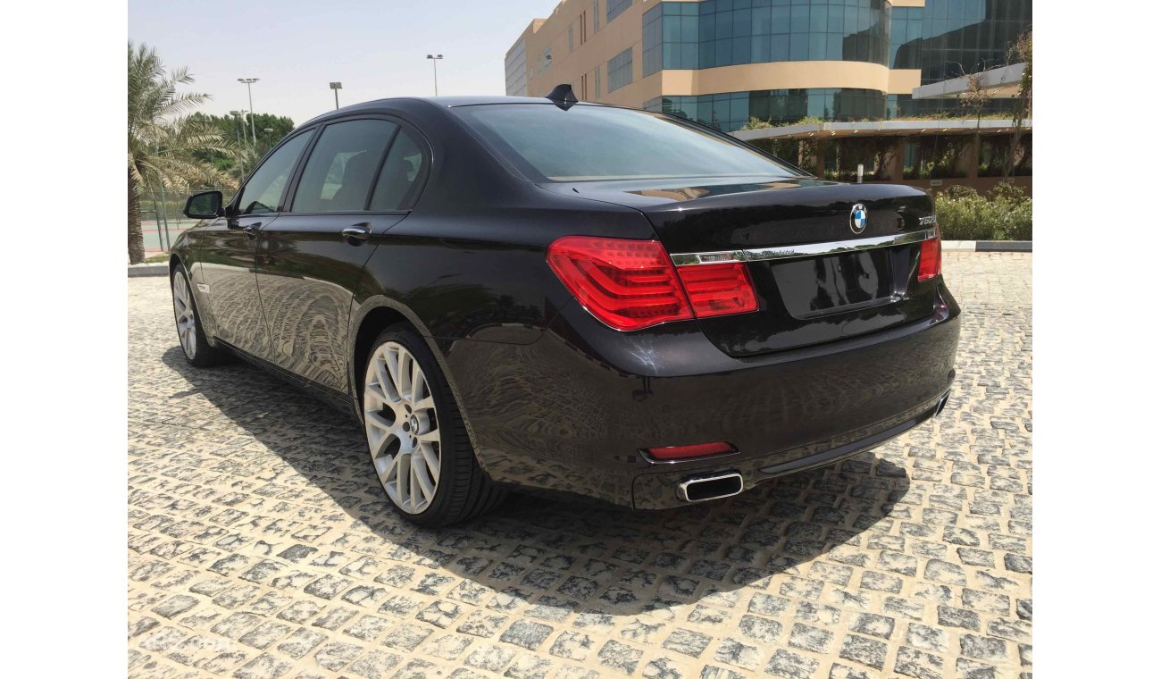 BMW 750Li INDIVIDUAL 2011 MODEL GCC FULL OPTION