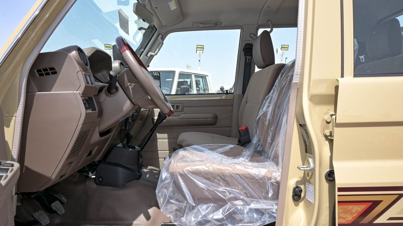 Toyota Land Cruiser Pick Up 79 4.5 DIESEL DC 2023 V8