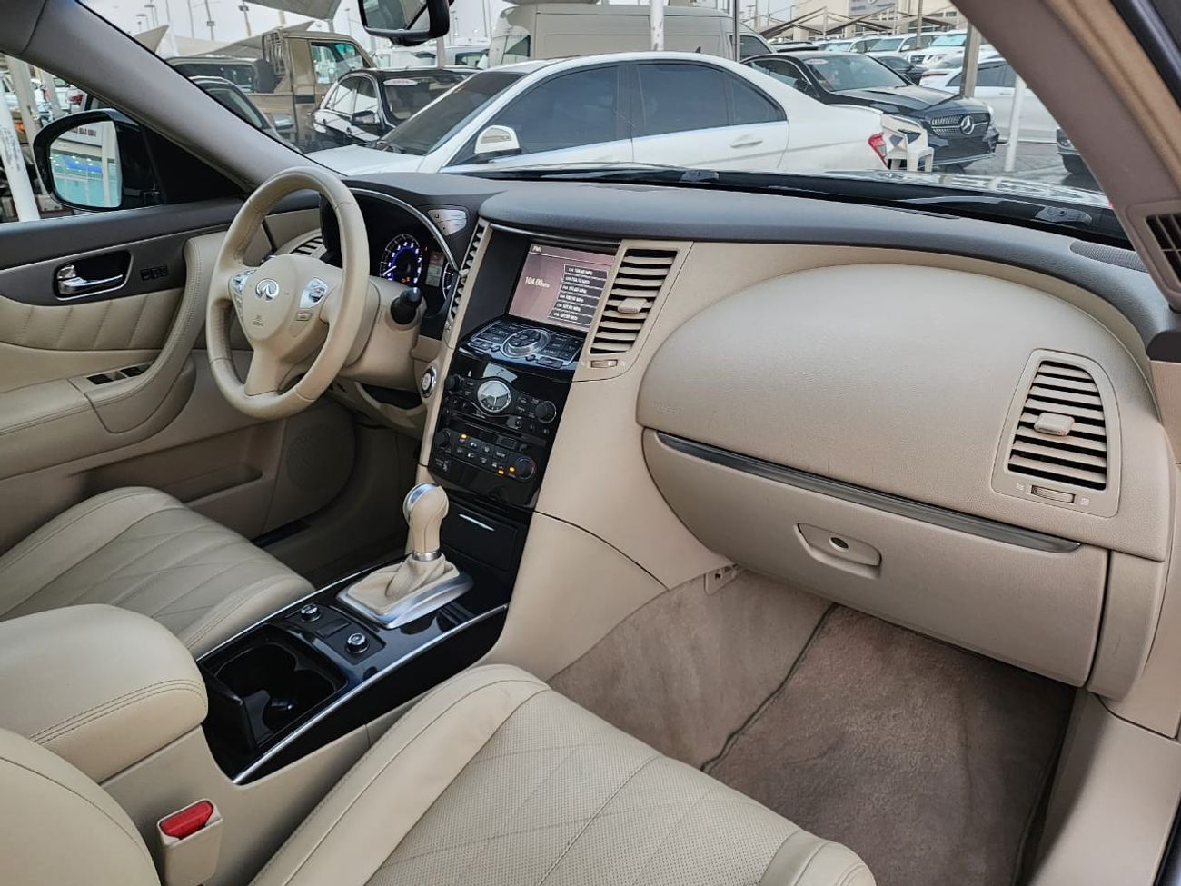 Infiniti QX70 Limited Infiniti QX 70 _GCC_2019_Excellent Condition _Full option