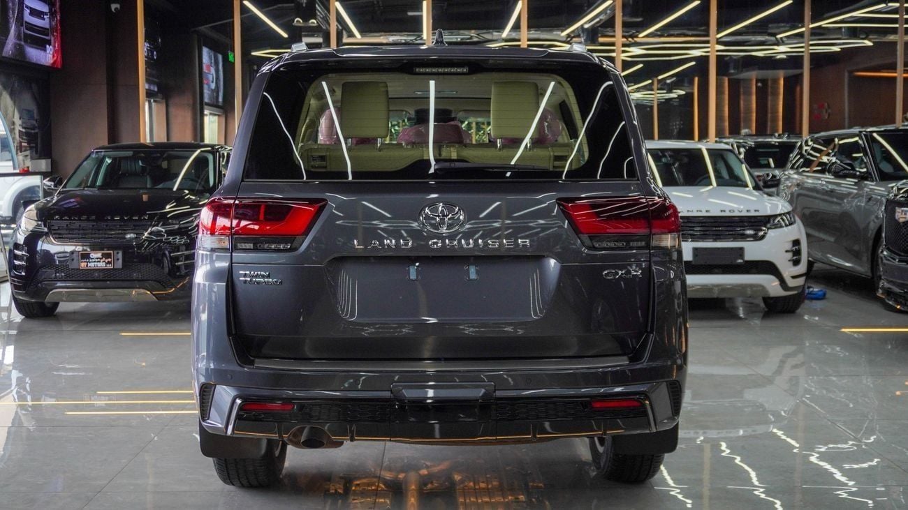 تويوتا لاند كروزر GXR 3.5 L Twin Turbo V6