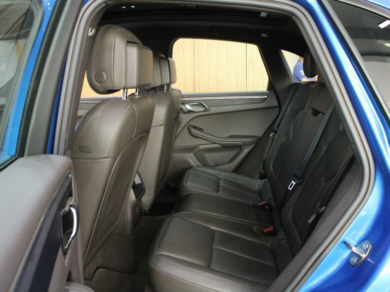 Porsche Macan - STANDARD | V4