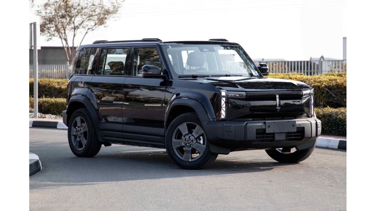 شيري iCar 03 2024 ICAR EQ3 V2 طويلة المدى - أسود من الداخل أبيض | تصدير فقط