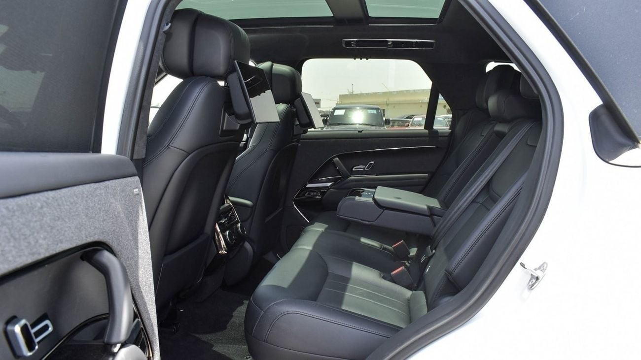 لاند روفر رينج روفر سبورت P530 4.4P V8  AWD Aut.(For Local Sales plus 10% for Customs & VAT)