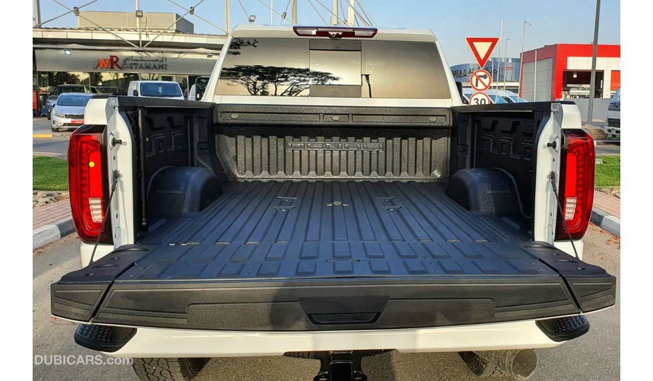 GMC Sierra Denali DURAMAX 6.6L DIESEL ENGINE