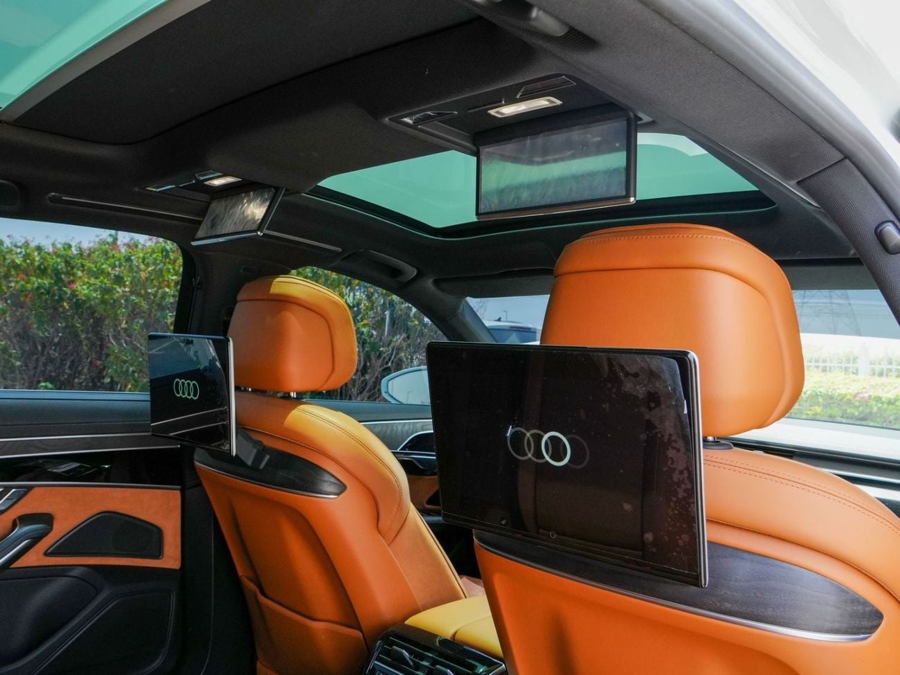 أودي A8 2024 AUDI A8 L 55-TFSI 3.0L quattro 340hp GCC With WNTY + SRVC