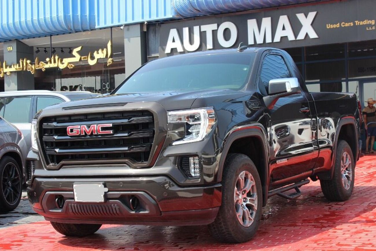 GMC Sierra (2021) PICK-UP, GCC, UNDER WARRANTY FROM LOCAL DEALER