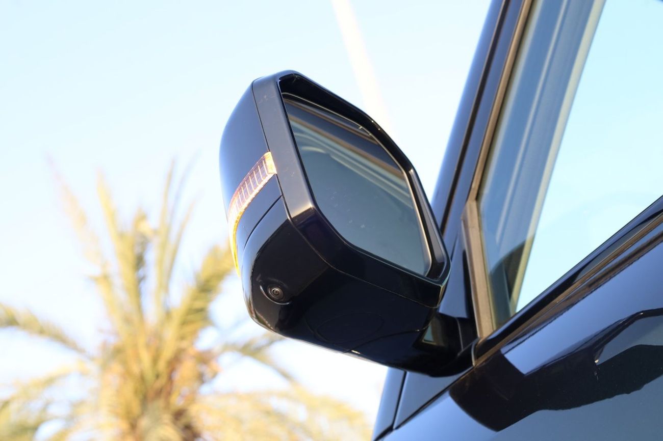 Chery iCar 03 CHERY_iCAR_eQ3_MODEL_2024_RANGE_472KM_AVAILABLE_SILVER_GREEN