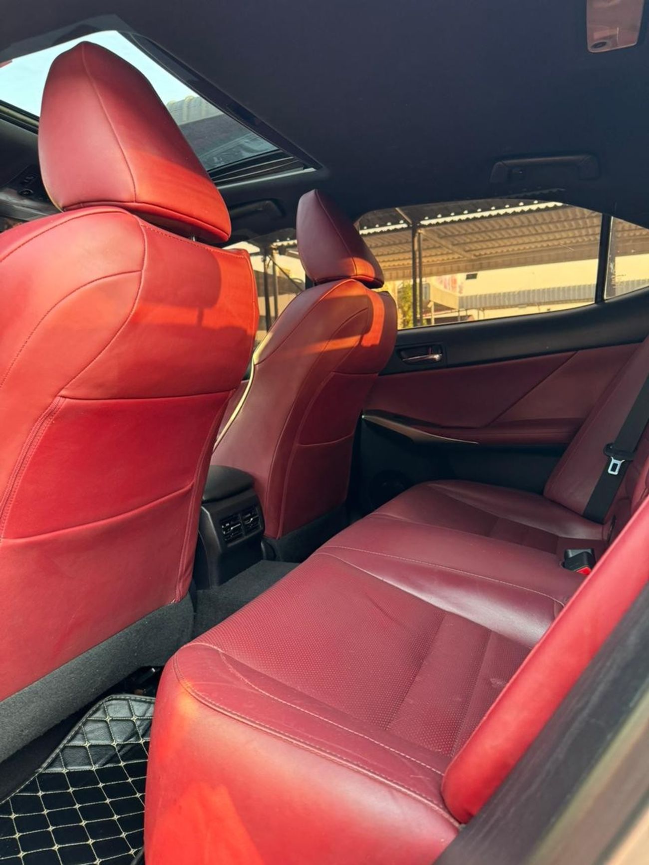 Lexus IS350 F Sport Platinum