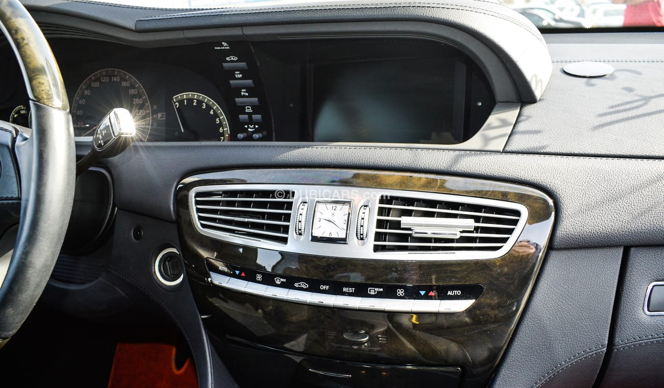 Mercedes-Benz CL 550