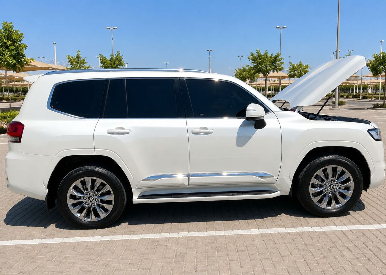 Toyota Land Cruiser VXR