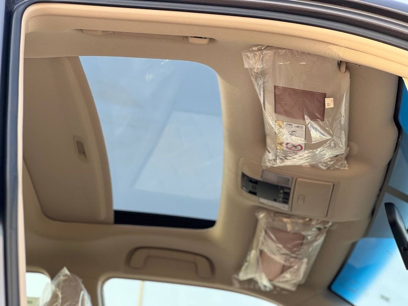 Toyota Prado 2023 Toyota Prado TXL Mid-Night Edition Spare-Up 4.0L V6 Petrol A/T 4WD Export Only