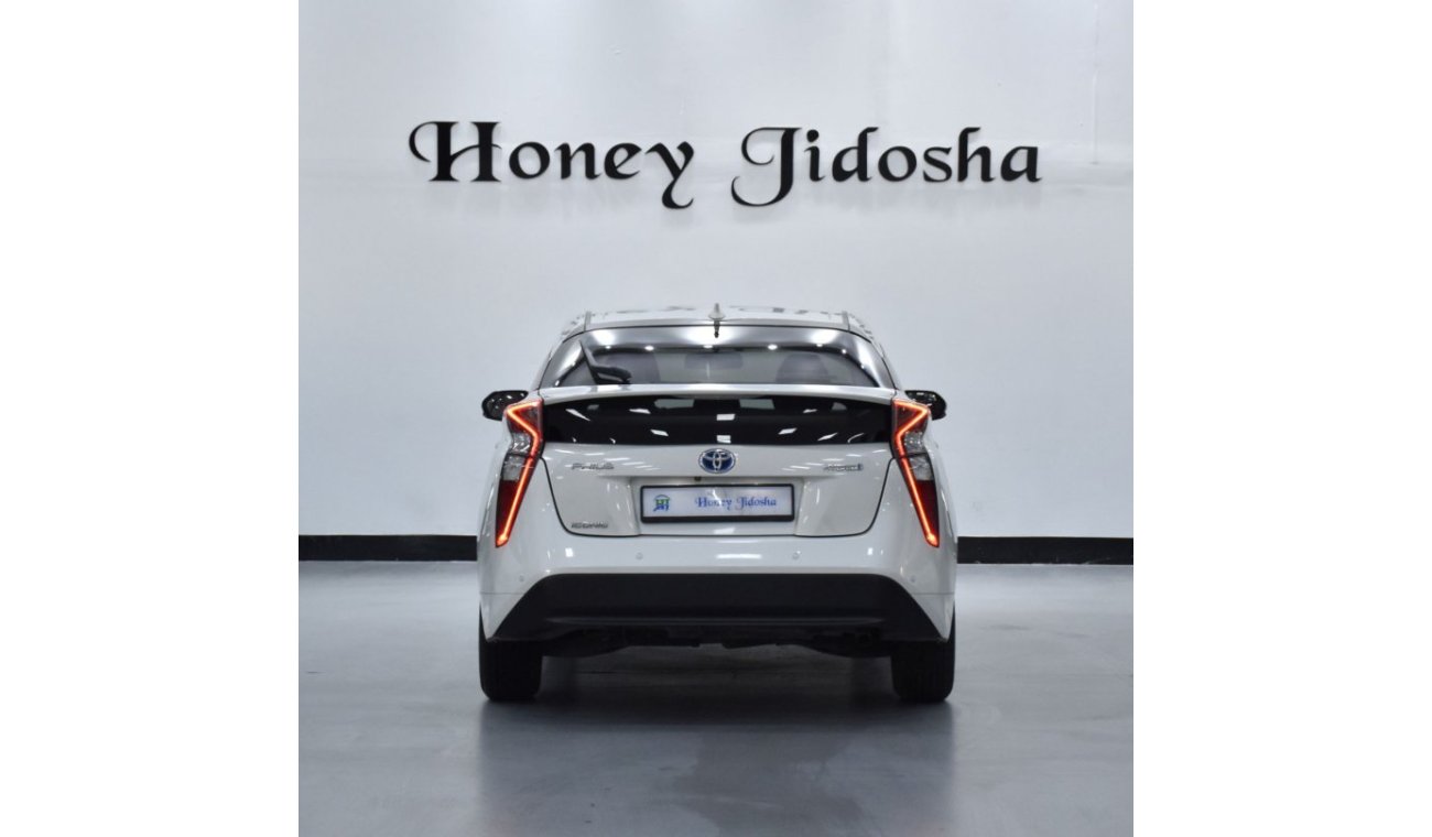 تويوتا برياس EXCELLENT DEAL for our Toyota Prius Iconic / HYBRID ( 2017 Model ) in White Color GCC Specs