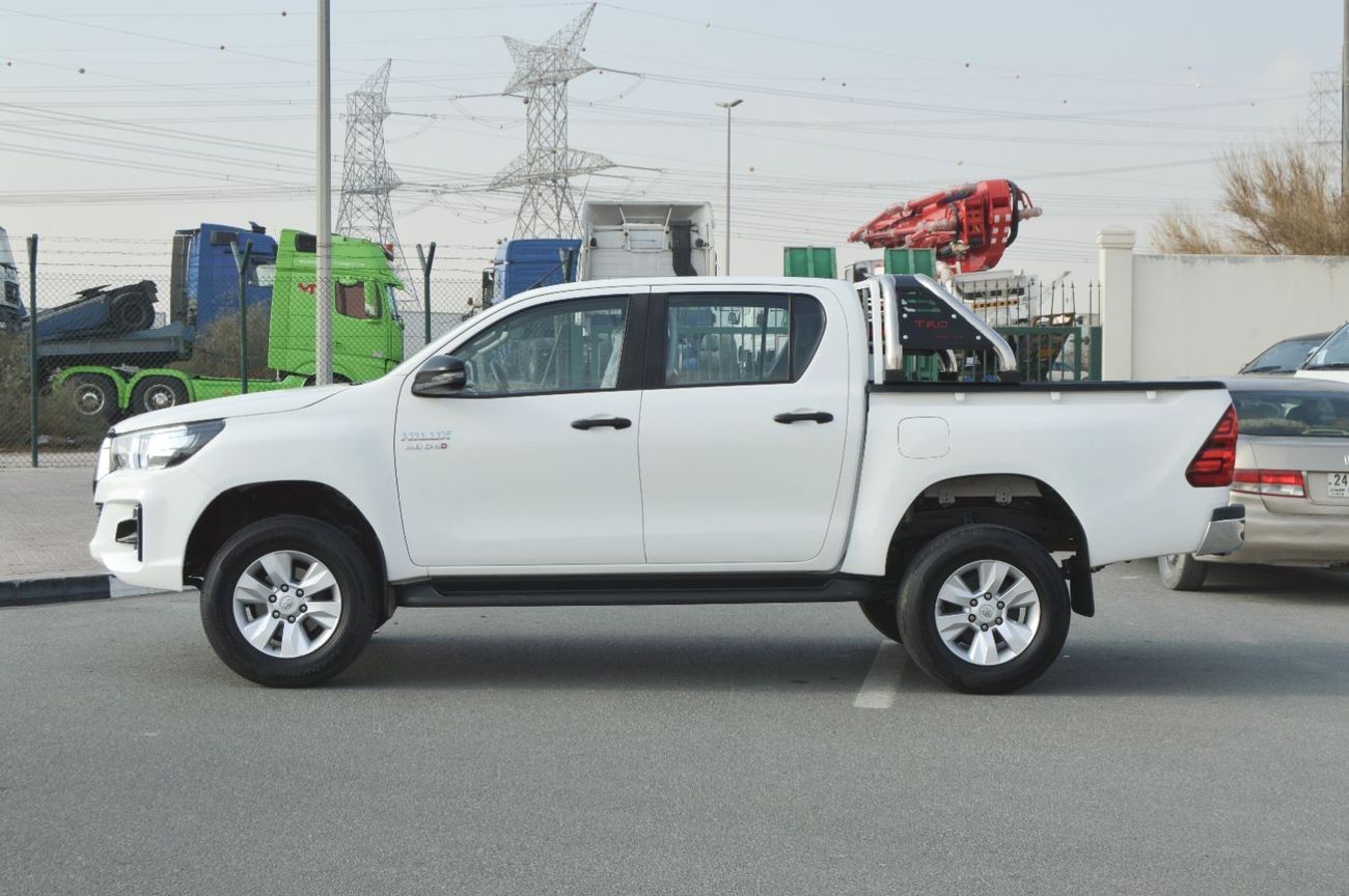 Toyota Hilux 2.8L Double cabin
