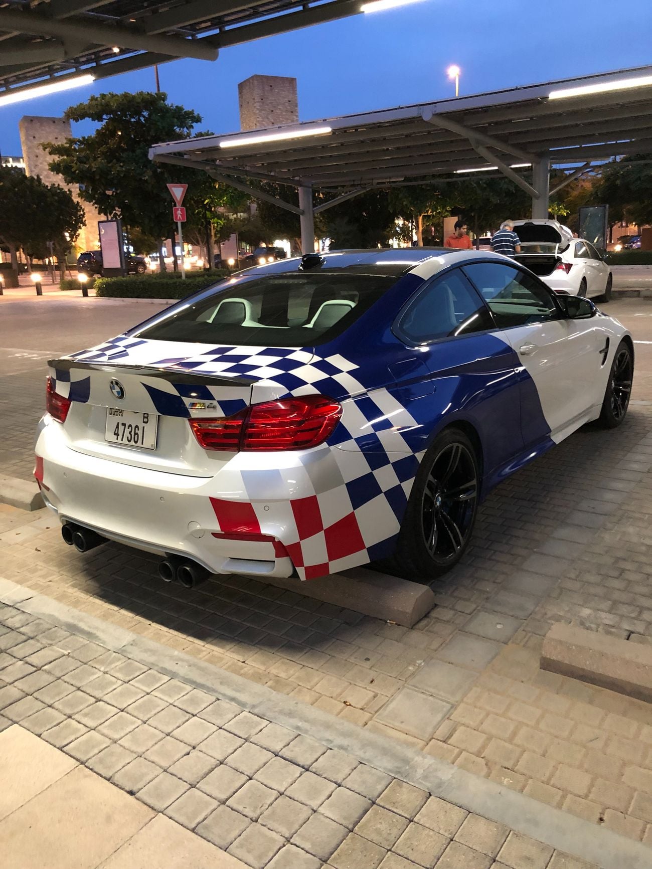 BMW M4 Std 3.0L