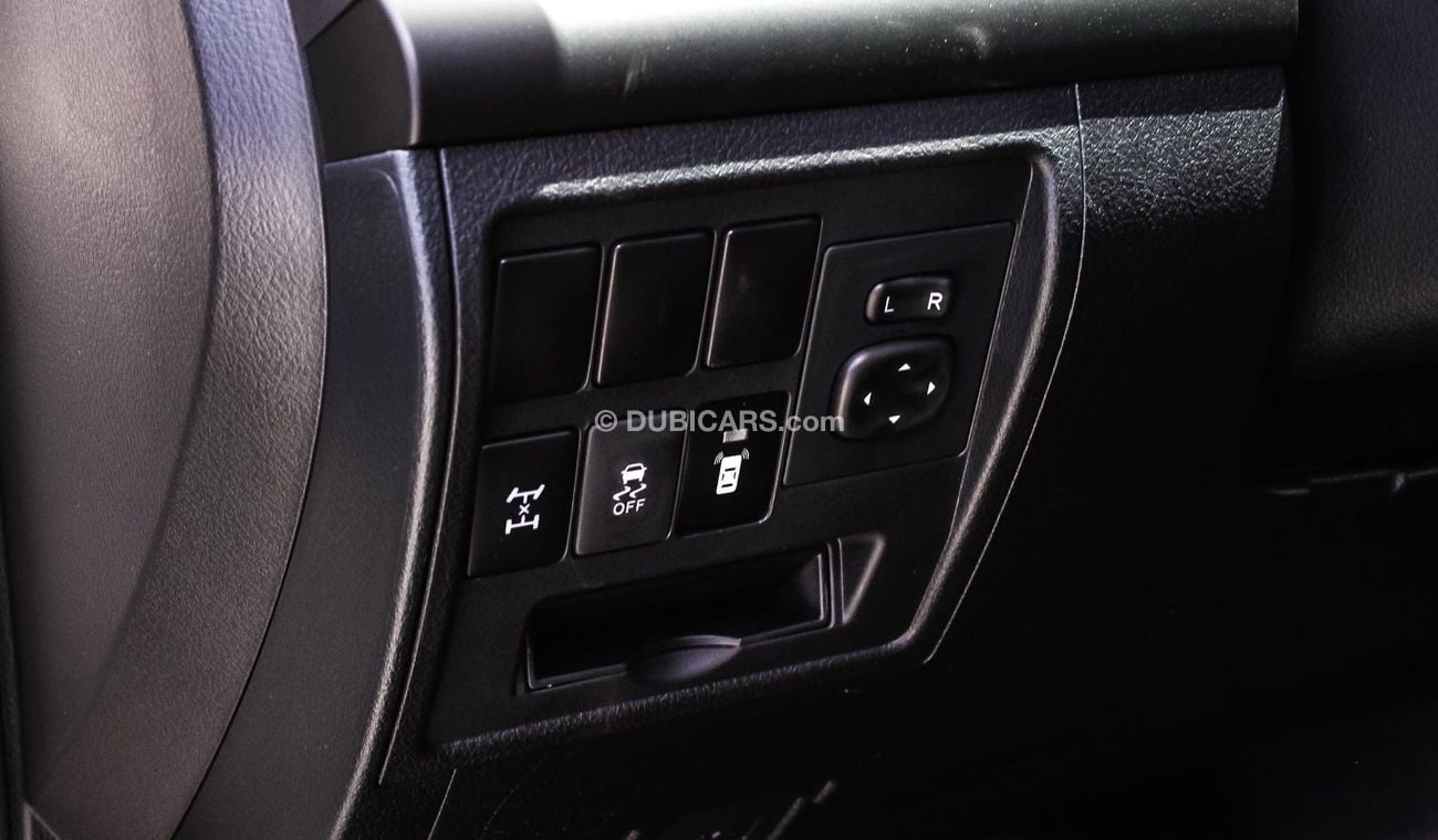 Toyota Land Cruiser Heritage Edition 7 OF 20 V6