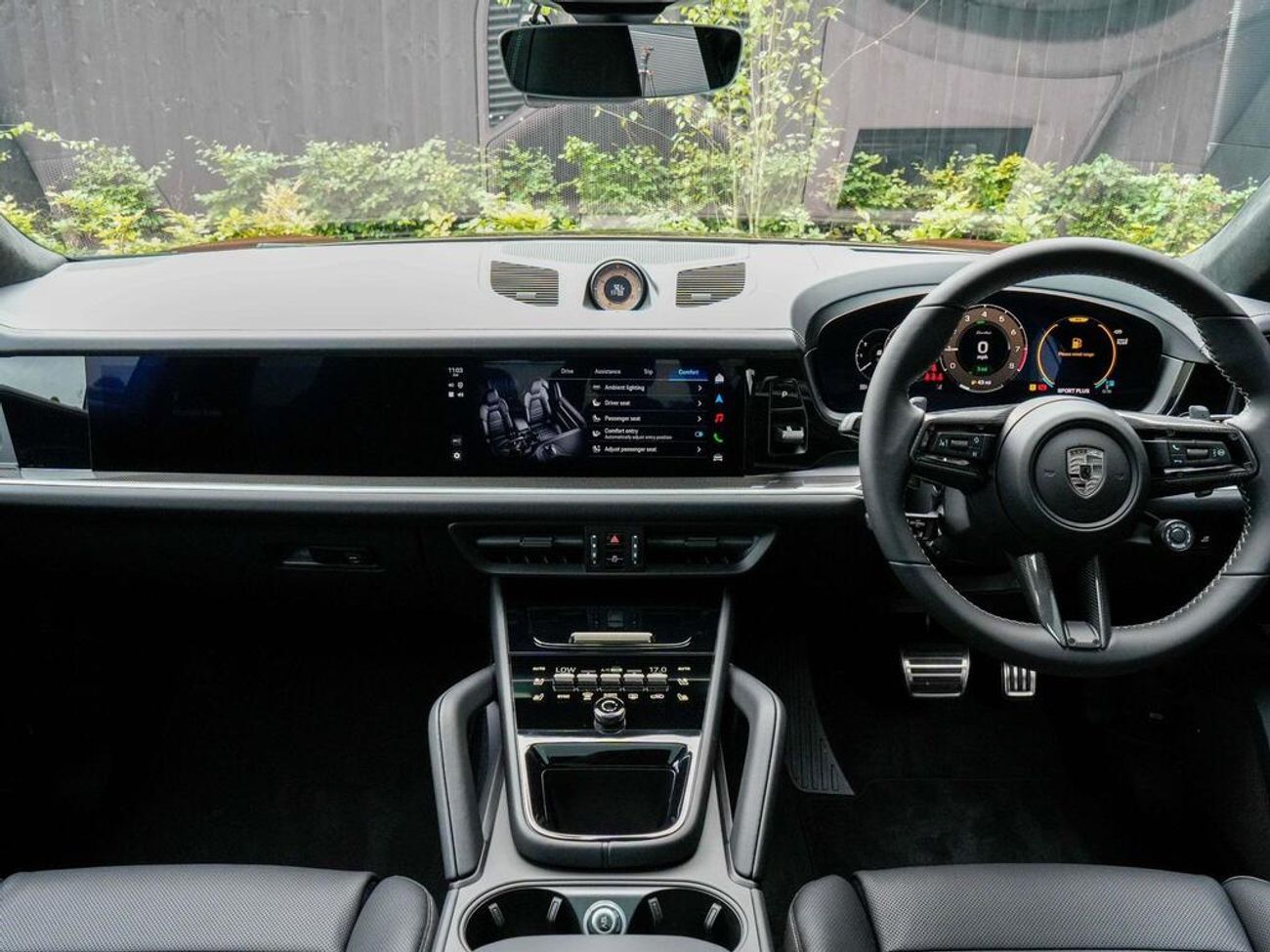 Porsche Cayenne E-Hybrid Coupe 4.0 V8 E-Hybrid 25.9kWh Turbo TiptronicS 4WD Euro 6 (s/s) 5dr (EXPORT ONLY)