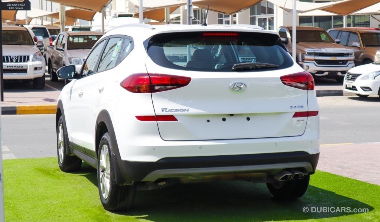 Hyundai Tucson 2400 cc