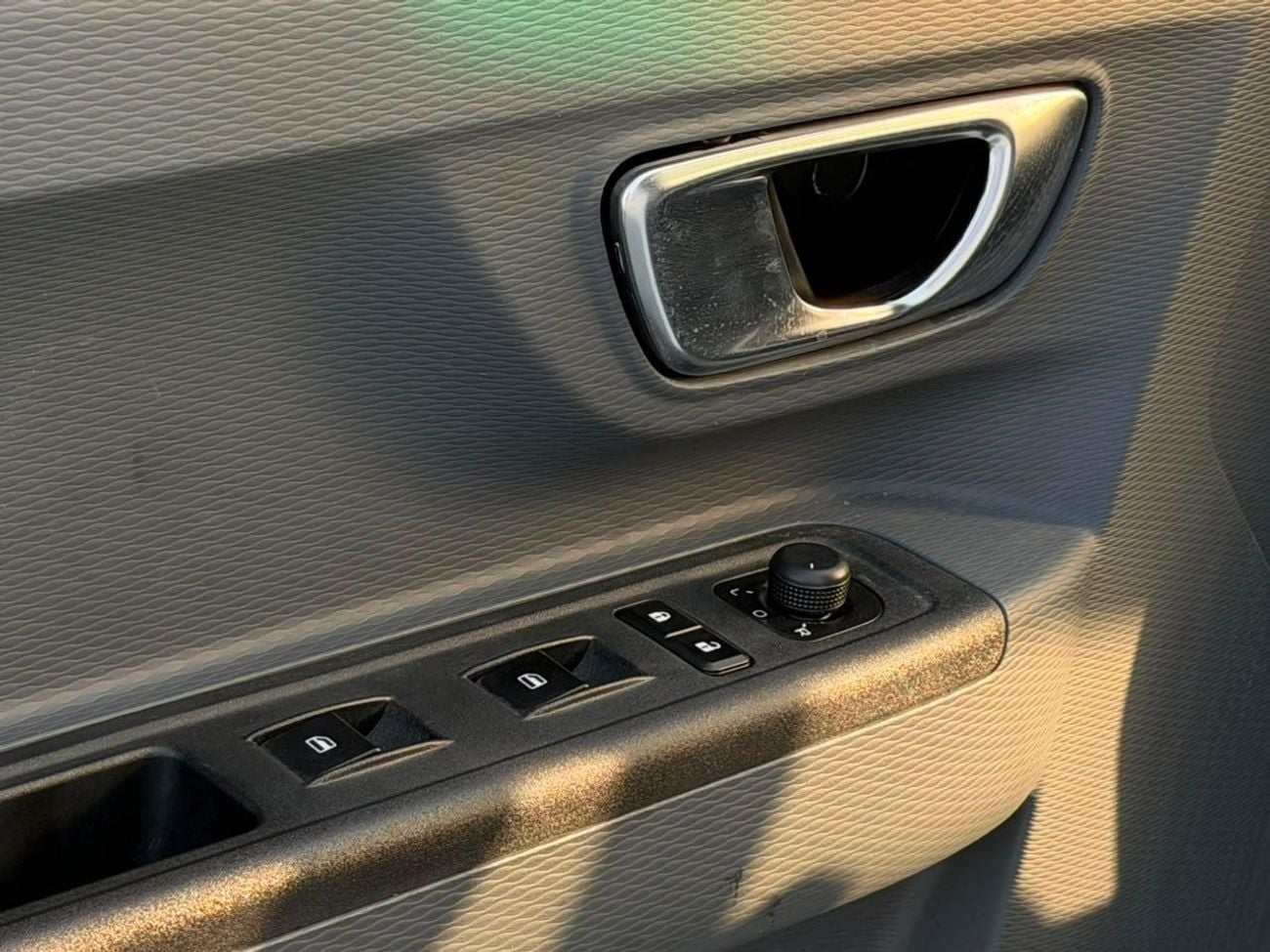 Geely Farizon V6E Electric Commercial Van AT Export Price @ 63,000 AED