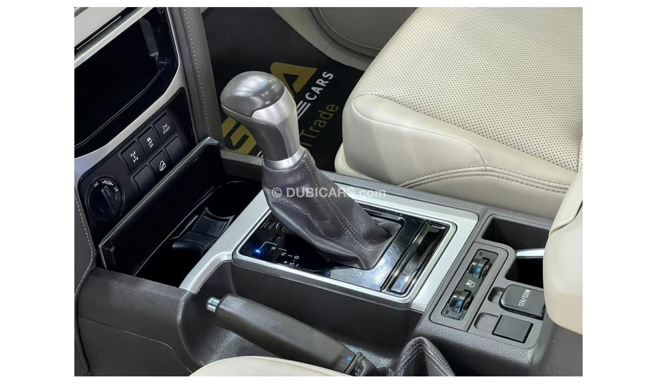 تويوتا برادو 2020 Toyota Land Cruiser Prado VXR, Toyota Warranty June 2023, Toyota Service History, GCC