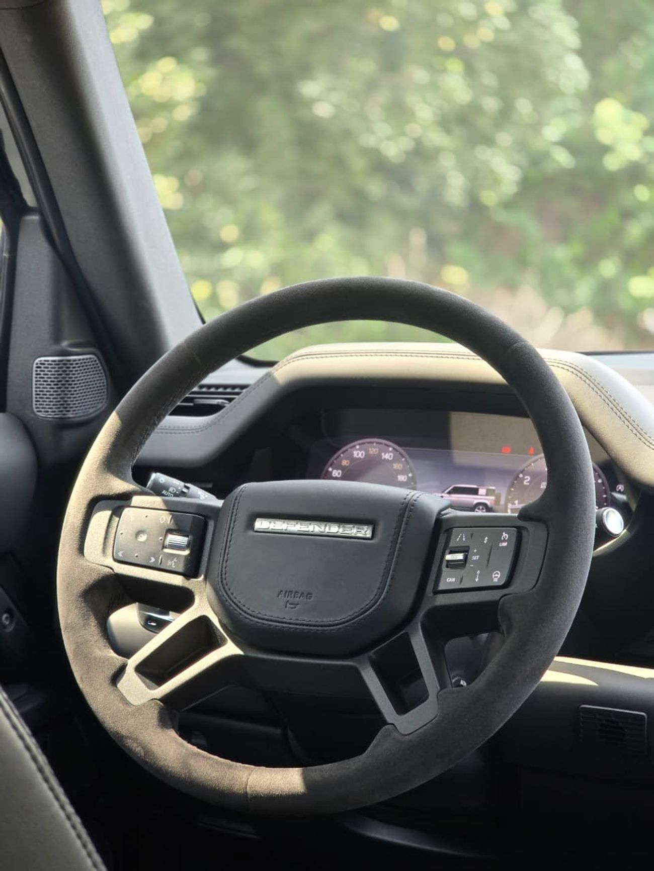 Land Rover Defender 110 X P525 5.0L DEFENDER 110 P525 CARPATHIAN EDITION 2023 V8 // GERMANY // 2KEYS //PERFECT CONDITION