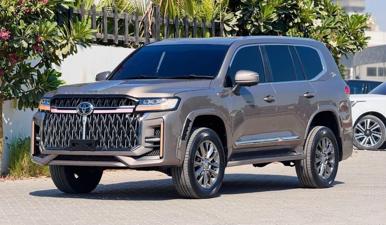 تويوتا لاند كروزر PREMIUM SAHARA BODY KIT INSTALLED | 4.5L DIESEL ENGINE | RHD