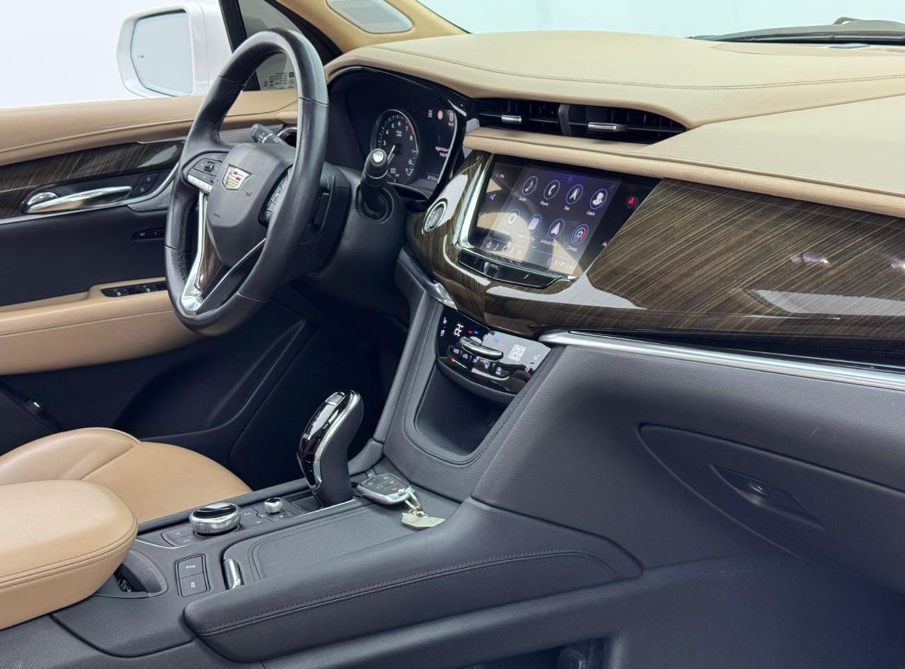 Cadillac XT6 Premium Luxury 3.6L 2020 Cadillac XT6 Premium Luxury, Cadillac Service History, 1 Year Warranty, GCC